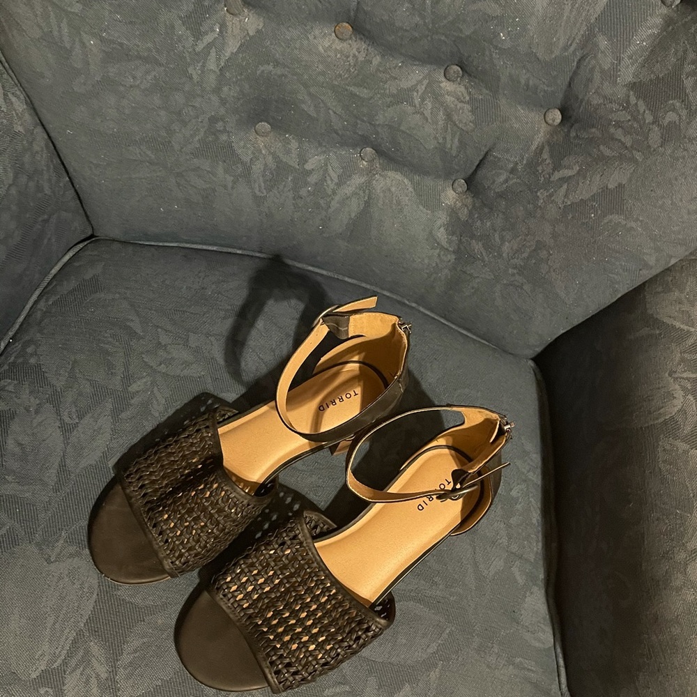 Torrid Sandals - Picture 4 of 4